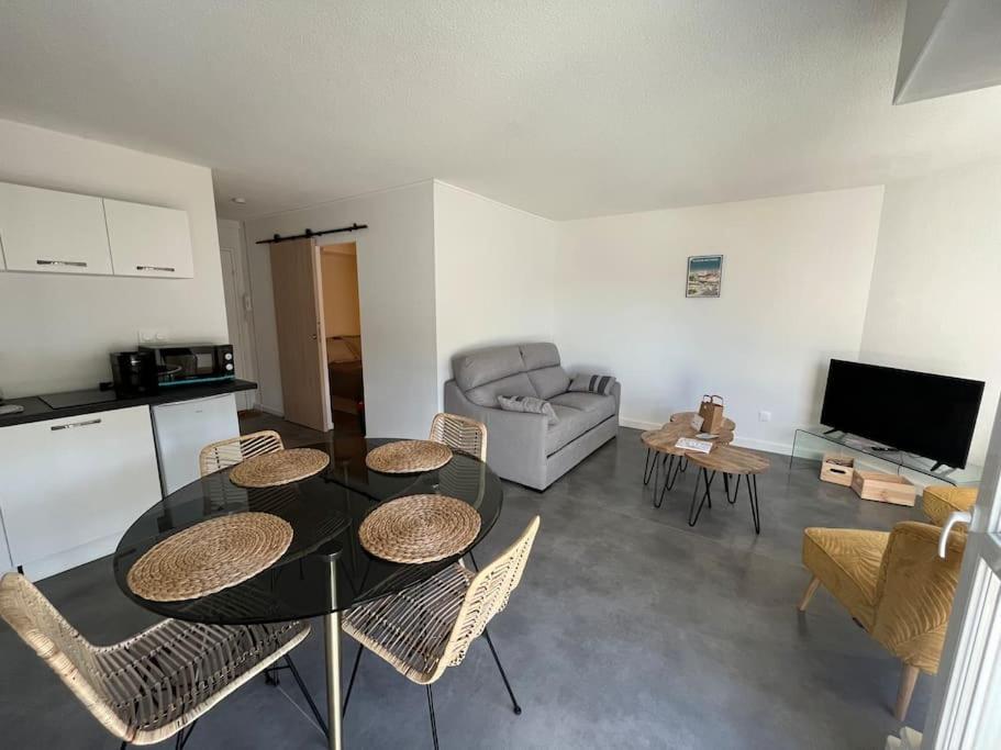 Appartement "Lou Mes" Baux-De-Provence Balcon Extérieur photo